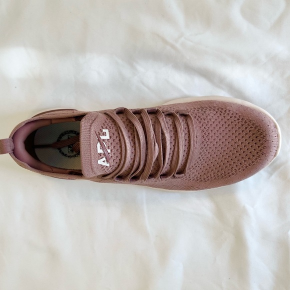 APL: Athletic Propulsion Labs Women's Techloom Breeze Sneakers - Pink 7.5 - Picture 7 of 10